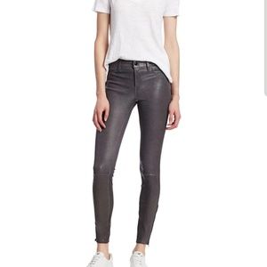 L8001 Mid-Rise Super-skinny leather leggings $998